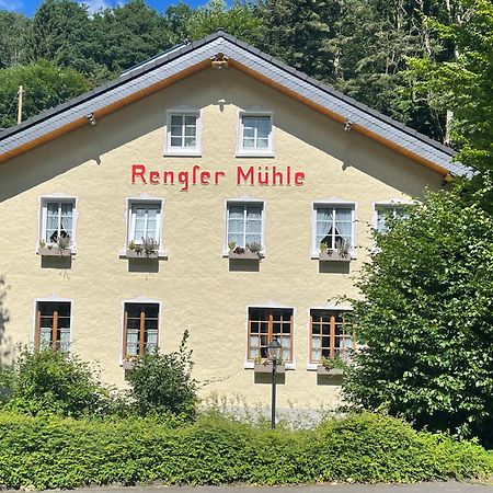 Hotel Restaurant Rengser Muehle Bergneustadt Екстер'єр фото