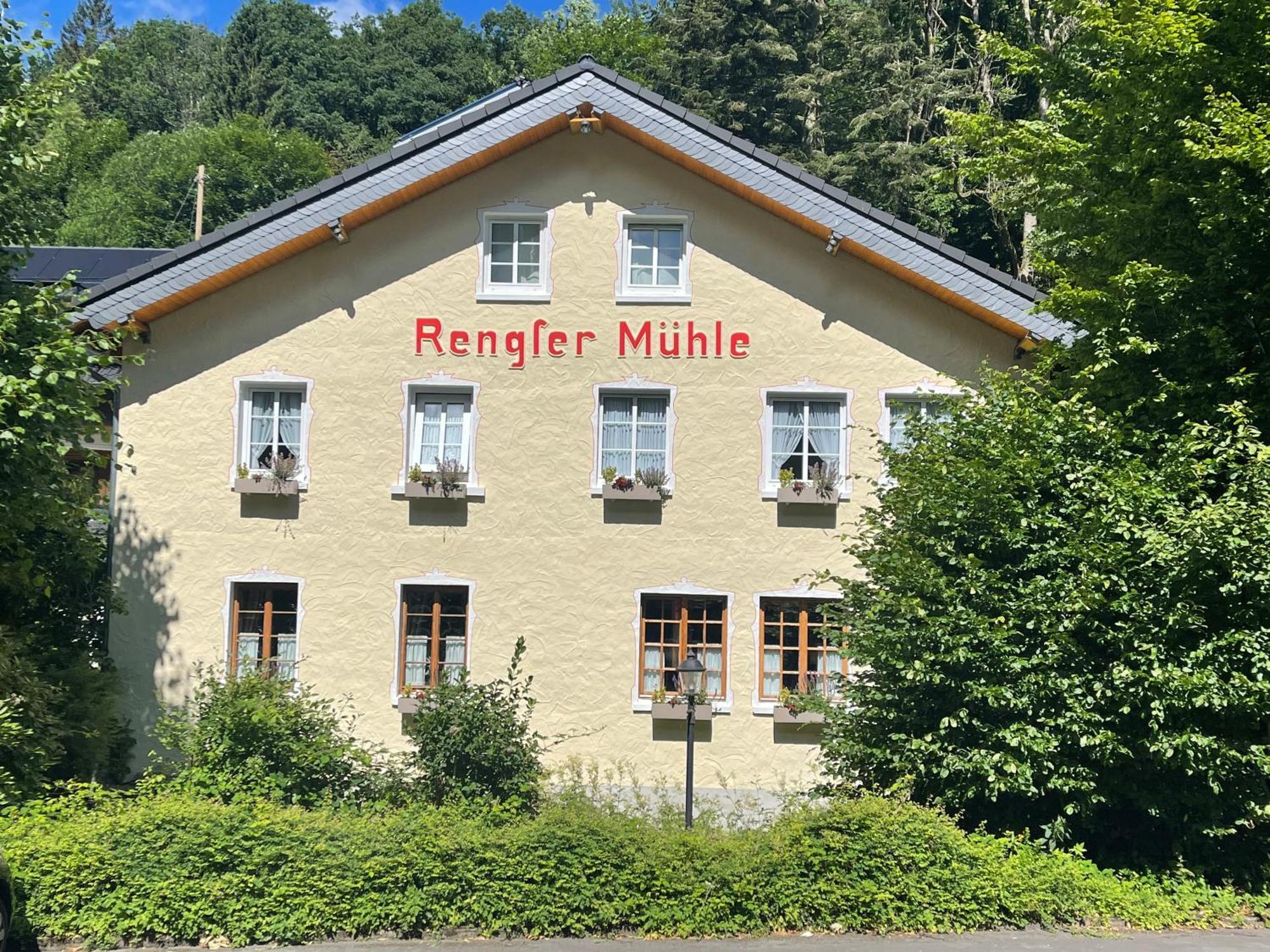 Hotel Restaurant Rengser Muehle Bergneustadt Екстер'єр фото